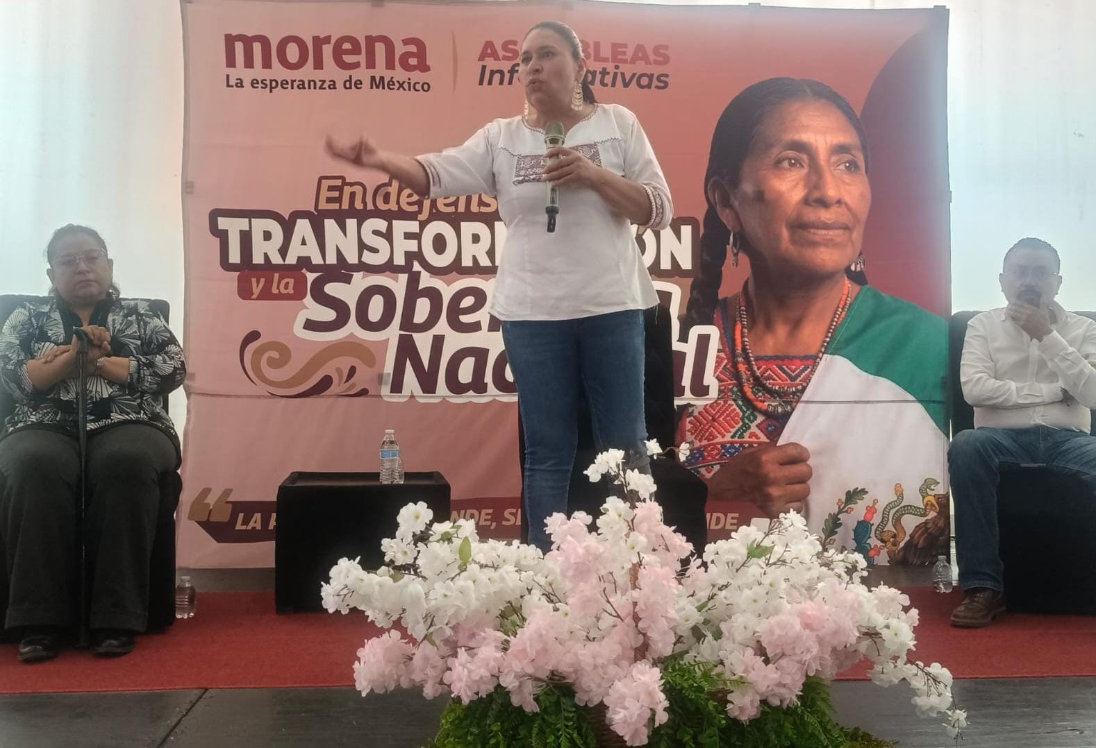 Respaldan en la capital tlaxcalteca a Ana Lilia Rivera para fortalecer la organización de la Cuarta Transformación
